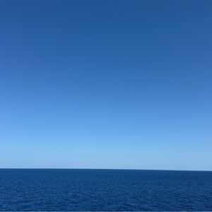 Meet your Posher, Yi